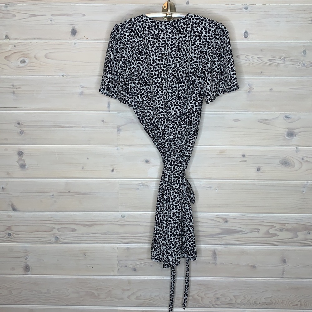 Endless Summer Riley Wrap Dress - Picture 7 of 8